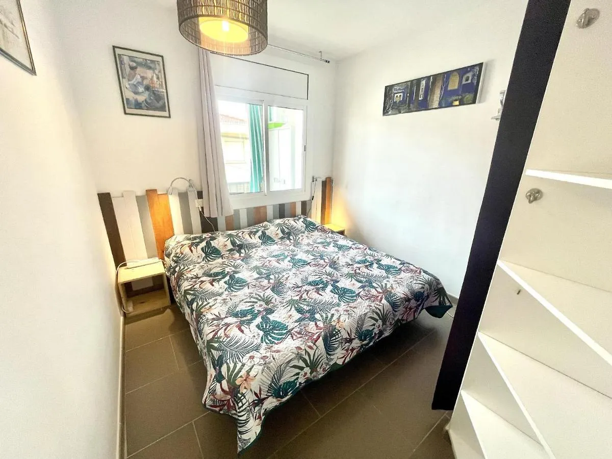 Les Sirenes Apartment Roses Spain