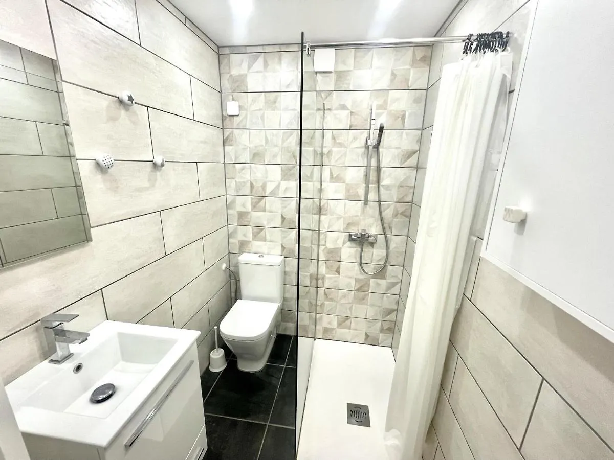 Les Sirenes Apartment Roses